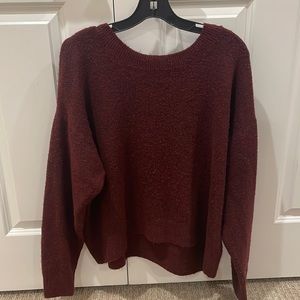 H&M Maroon Sweater Size Large